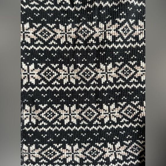 Hanna Andersson US 8 Kids thermal black and white snowflake pajama set - Picture 9 of 9